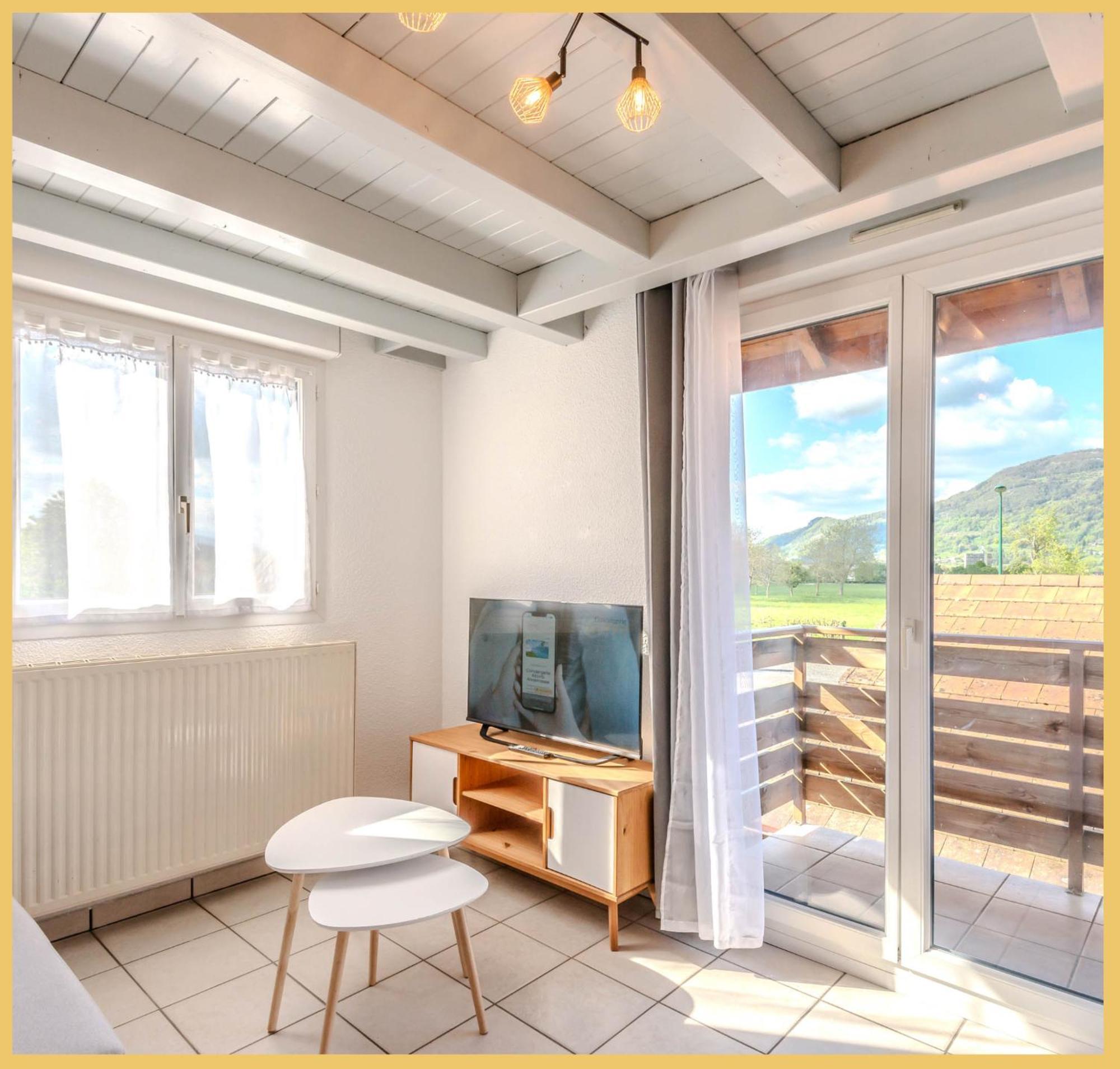 Appartement Le Faucigny à Saint-Pierre-en-Faucigny Extérieur photo